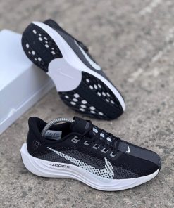 high quality Nike zoom sneakers